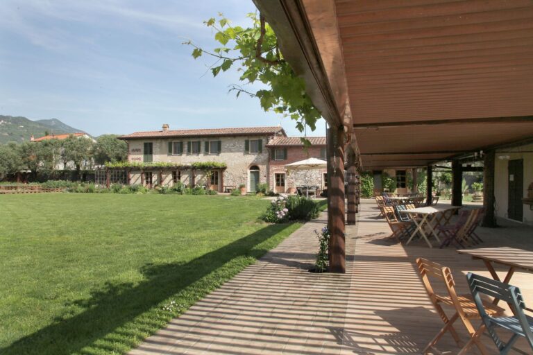 olimagio farmstay tuscany accommodations casale img