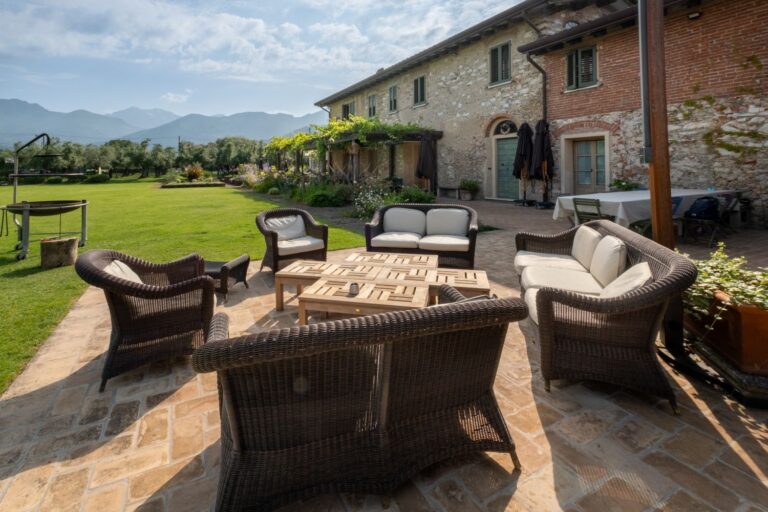 olimagio farmstay tuscany accommodations casale lo res