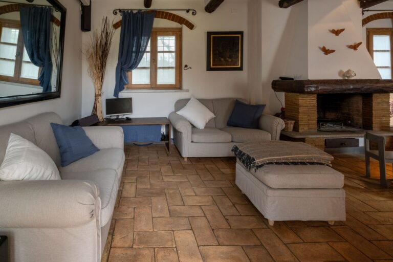 olimagio farmstay tuscany accommodations casale salone lo res
